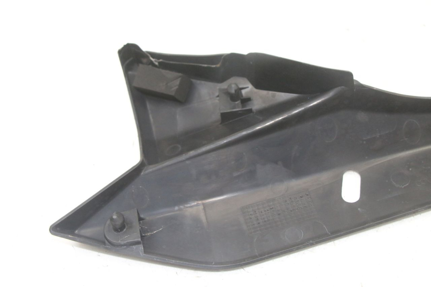 photo de CARENA SOTTO SELLA DESTRA SUZUKI GSX F GSXF 650 (2007 - 2015)