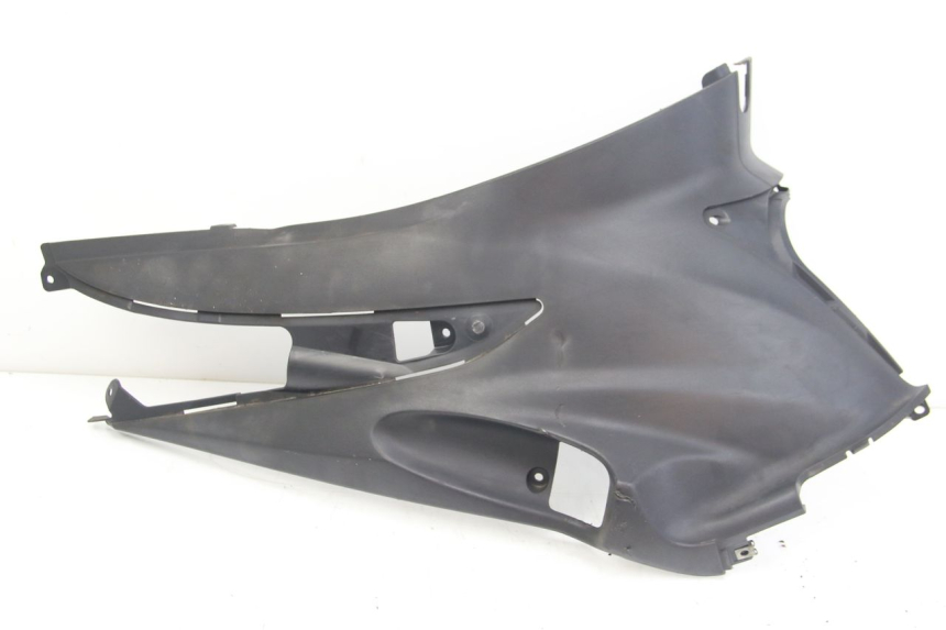 photo de CACHE SOTTO SELLA DESTRO SUZUKI SIXTEEN 125 (2008 - 2010)