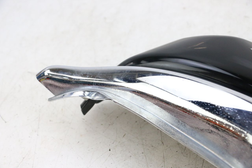 photo de CARENA SOTTO SELLA DESTRA SUZUKI VL INTRUDER 125 (2004 - 2007)