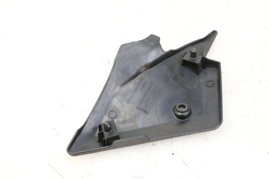 photo de CARENA SOTTO SELLA DESTRA SUZUKI SV S 650 (2003 - 2009)