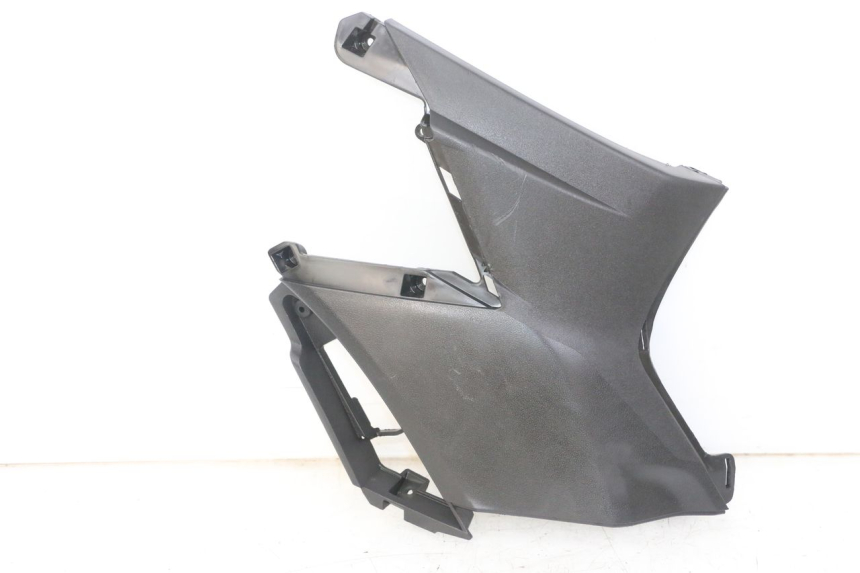photo de COPERCHIO SOTTO SELLA DESTRO APRILIA SXR 50 (2021 - 2023)