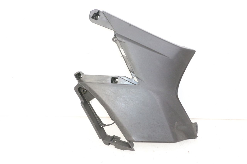 photo de COPERCHIO SOTTO SELLA DESTRO APRILIA SXR 50 (2021 - 2023)
