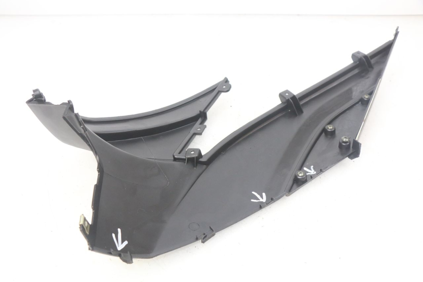photo de COPERCHIO SOTTO SELLA DESTRO TNT MOTOR GRIDO 2T 50 (2010 - 2019)