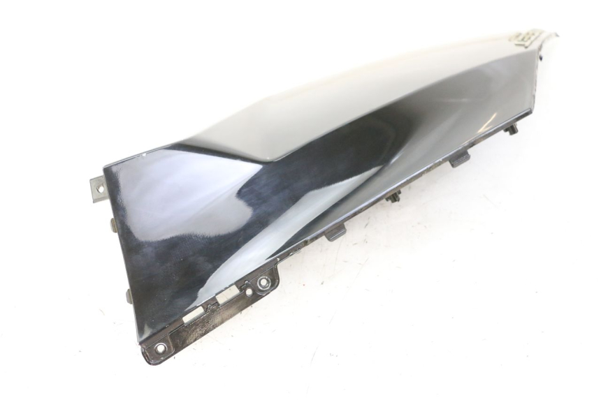 photo de COPERCHIO SOTTO SELLA DESTRO PEUGEOT TWEET 4T 50 (2023 - 2025)