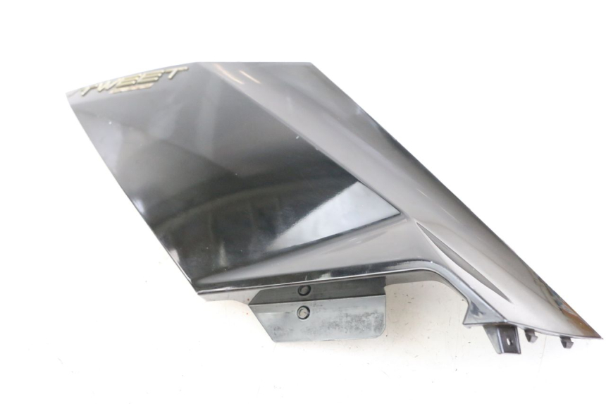 photo de COPERCHIO SOTTO SELLA DESTRO PEUGEOT TWEET 4T 50 (2023 - 2025)