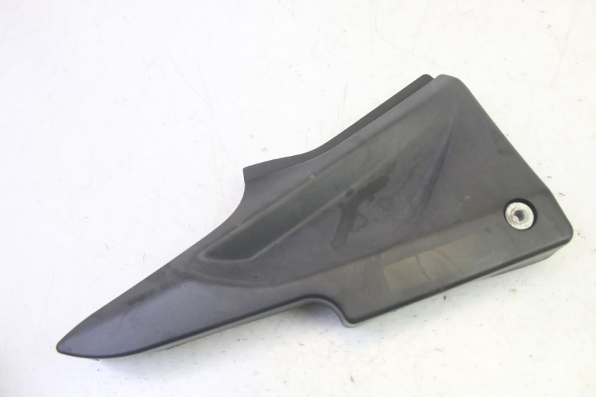 photo de COPERCHIO SOTTO SELLA DESTRO DAELIM VJ ROADWIN FI 125 (2008 - 2017) - Vista principale