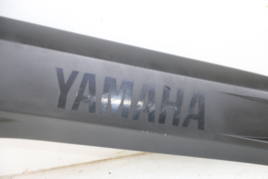 photo de COPERCHIO SOTTO SELLA DESTRO YAMAHA X-MAX XMAX 125 (2010 - 2014)