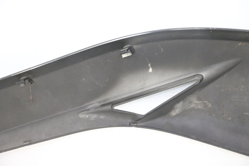 photo de COPERCHIO SOTTO SELLA DESTRO YAMAHA X-MAX XMAX 125 (2010 - 2014)