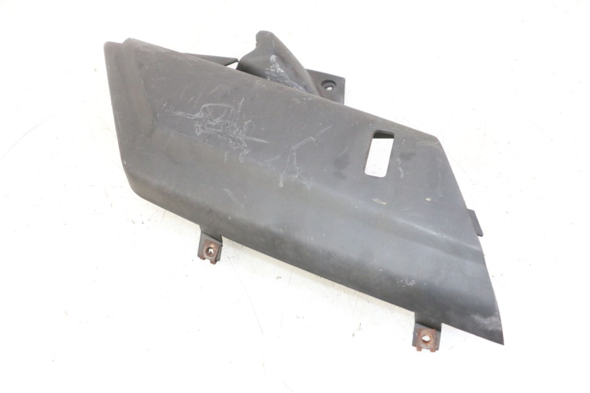 photo de COPERCHIO SOTTO SELLA DESTRO YAMAHA X-MAX XMAX 250 (2006 - 2009)
