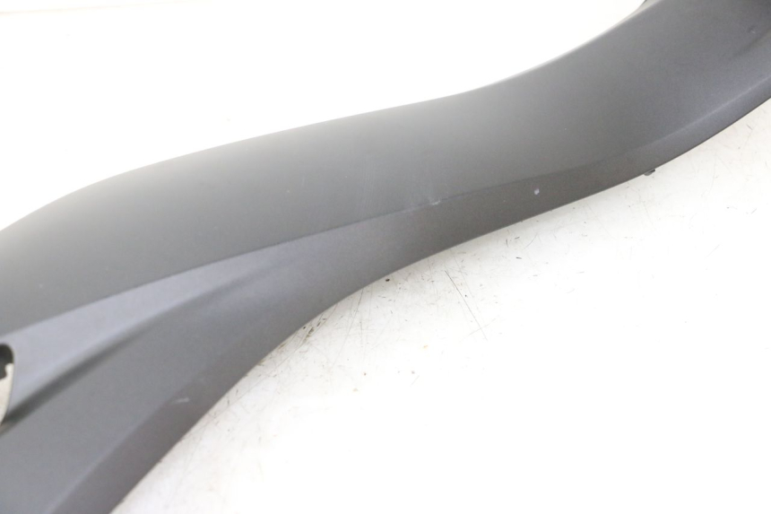 photo de CARENA SOTTO SELLA DESTRA YAMAHA XMAX X-MAX 125 (2021 - 2025)