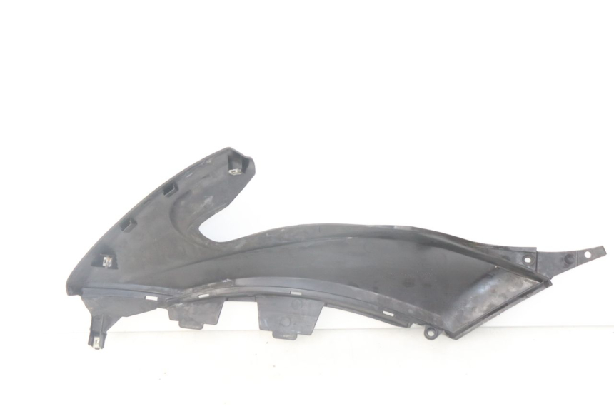 photo de COPERCHIO SOTTO SELLA DESTRO YAMAHA XP T-MAX TMAX ABS 530 (2012 - 2015)
