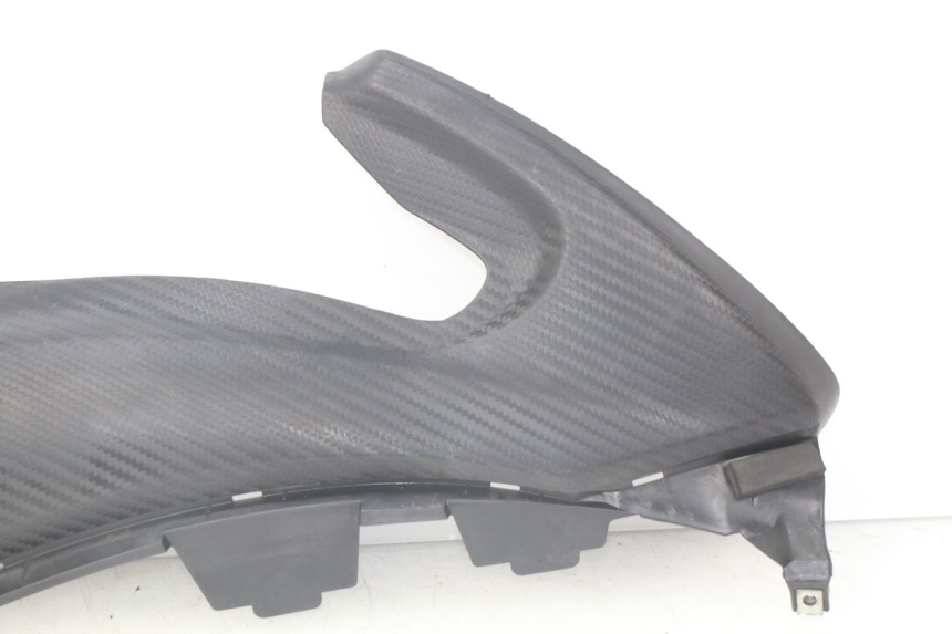photo de COPERCHIO SOTTO SELLA DESTRO YAMAHA XP T-MAX TMAX ABS 530 (2012 - 2015)