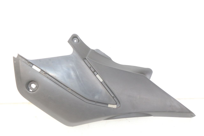 photo de COPERCHIO SOTTO SELLA DESTRO HONDA XR L 125 (2003 - 2007)