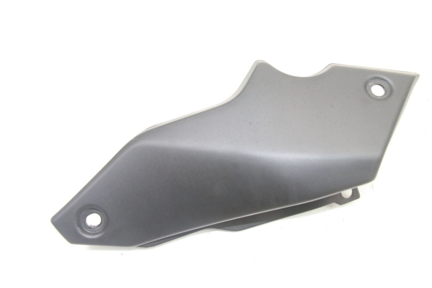 photo de CARENA SOTTO SELLA DESTRA YAMAHA TRACER 7 700 (2020 - 2024)