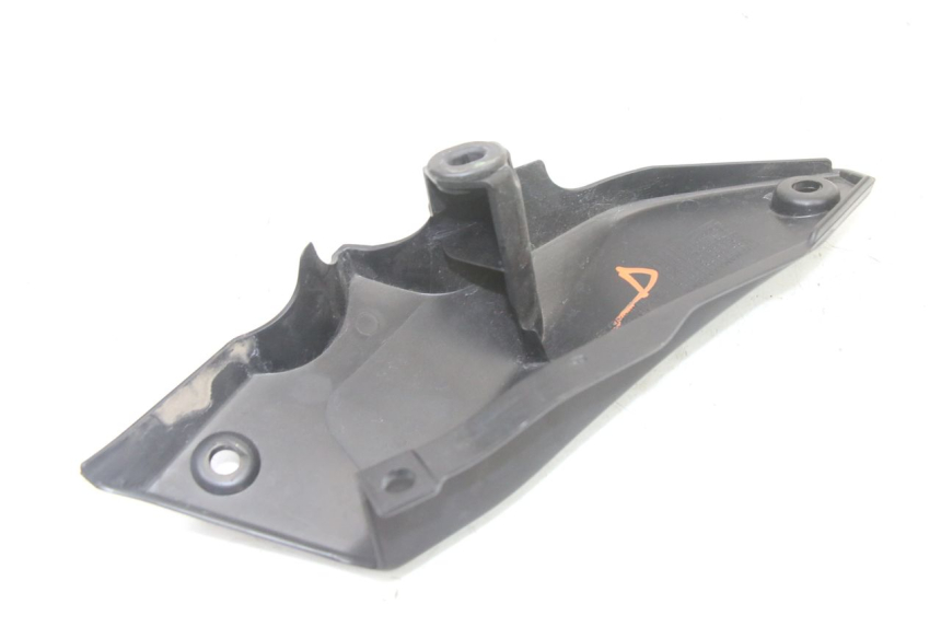 photo de CARENA SOTTO SELLA DESTRA YAMAHA TRACER 7 700 (2020 - 2024)