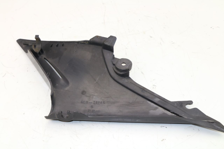 photo de COPERCHIO SOTTO SELLA DESTRO YAMAHA XJN DIVERSION 600 (2000 - 2003)