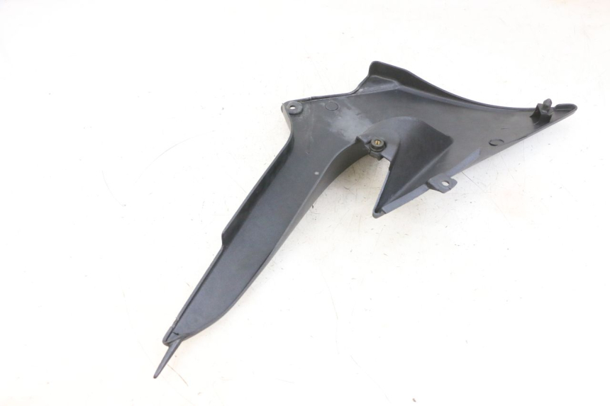 photo de CARENA SOTTO SELLA DESTRA KAWASAKI ZR 7 750 (1999 - 2001) - Ricambio usato controllato