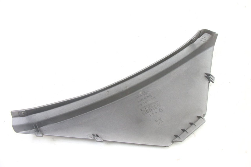 photo de COPERCHIO SOTTO SELLA SINISTRO APRILIA ATLANTIC 125 (2003 - 2009)