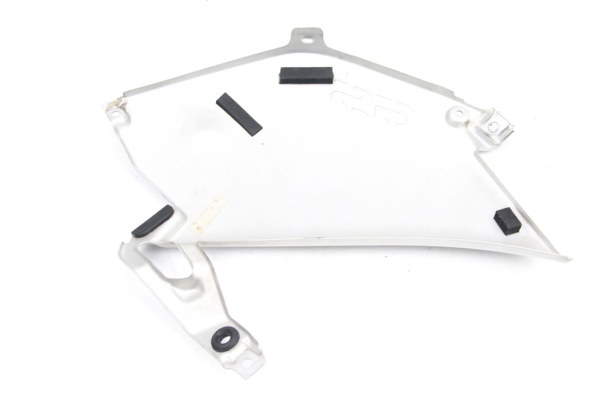 photo de COPERCHIO SOTTO SELLA SINISTRO BMW R GS 1200 (2005 - 2007)