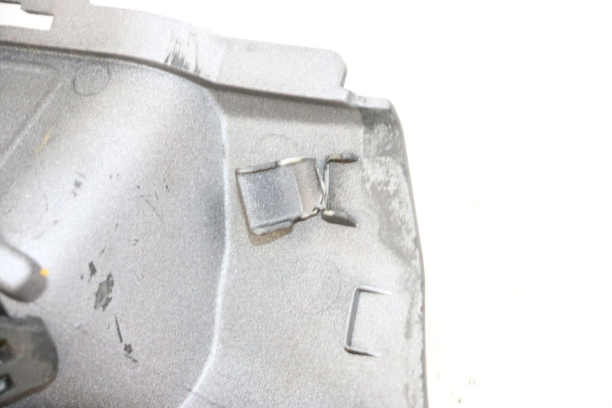 photo de CARENA SOTTO SELLA SINISTRA SUZUKI BURGMAN 650 (2013 - 2020)