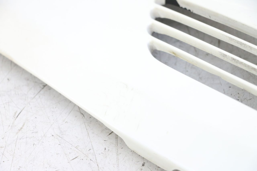 photo de CARENA SOTTO SELLA SINISTRA HONDA CBR F 1000 (1993 - 1996) - Ricambio usato controllato