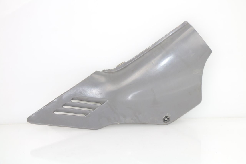 photo de COPERCHIO SOTTO SELLA SINISTRO HONDA VF 1000 (1984 - 1988)