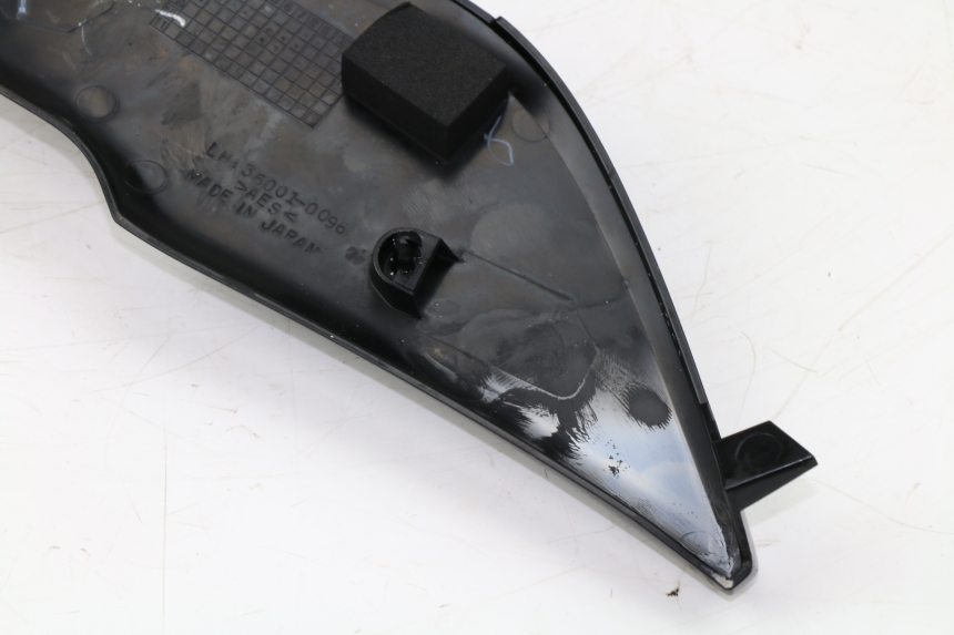 photo de CARENA SOTTO SELLA SINISTRA KAWASAKI VERSYS ABS 650 (2006 - 2010)