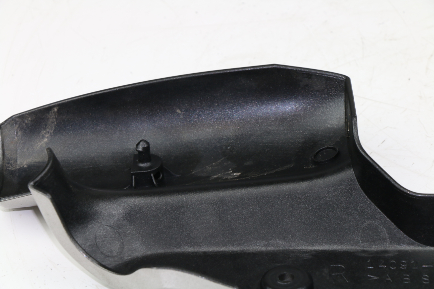 photo de CARENA SOTTO SELLA SINISTRA KAWASAKI VERSYS ABS 650 (2006 - 2010)