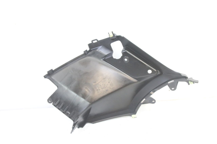 photo de COPERCHIO SOTTO SELLA SINISTRO PEUGEOT KISBEE 2T 50 (2010 - 2017)