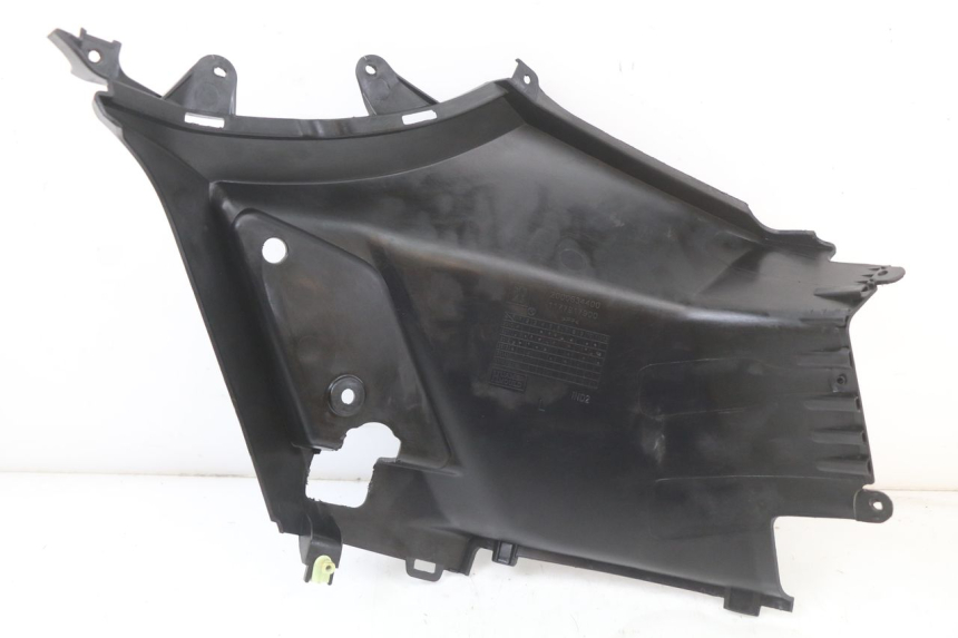 photo de COPERCHIO SOTTO SELLA SINISTRO PEUGEOT KISBEE 4T 50 (2010 - 2017)