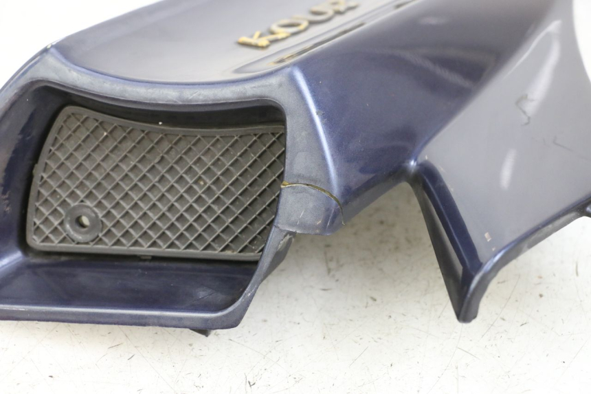 photo de CARENA SOTTO SELLA SINISTRA RENAULT KOURANOS 125 (2001 - 2004)