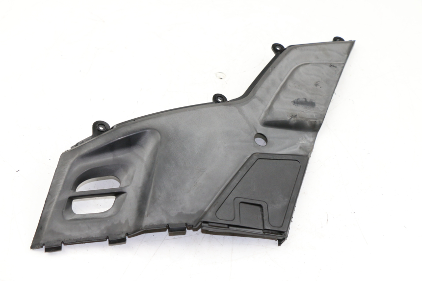 photo de COPERCHIO SOTTO SELLA SINISTRO KYMCO PEOPLE S 125 (2000 - 2008)