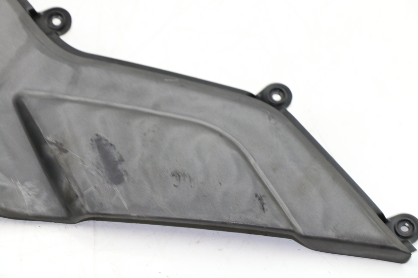 photo de COPERCHIO SOTTO SELLA SINISTRO KYMCO PEOPLE S 125 (2000 - 2008)