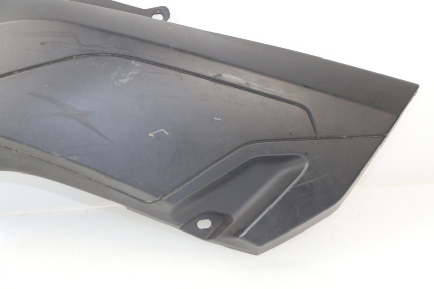 photo de COPERCHIO SOTTO SELLA SINISTRO MBK EVOLIS 125 (2014 - 2018)