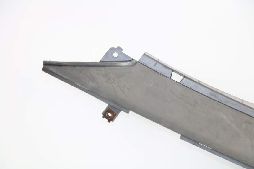 photo de COPERCHIO SOTTO SELLA SINISTRO YAMAHA NEOS NEO'S 4T 50 (2008 - 2016)