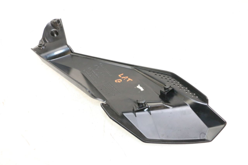 photo de CARENA SOTTO SELLA SINISTRA BMW R GS 1250 (2021 - 2024) - Zoom sullo stato d'uso