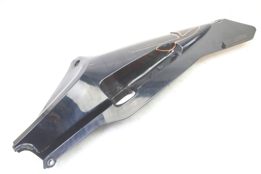 photo de CARENA SOTTO SELLA SINISTRA HONDA ST PAN EUROPEAN 1300 (2002 - 2013)