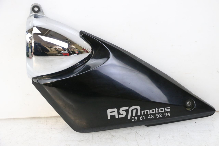 photo de COPERCHIO SOTTO SELLA SINISTRO SUZUKI GSF S BANDIT 600 (2000 - 2004)