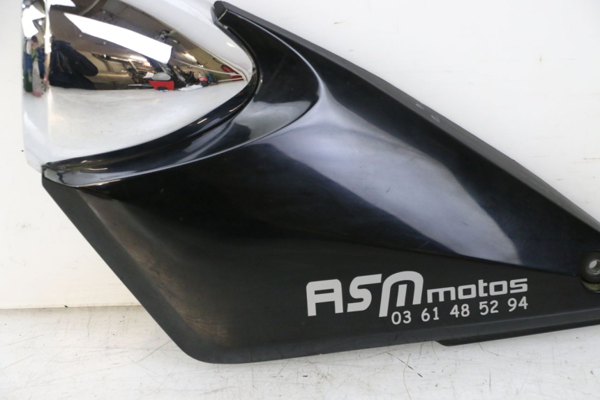 photo de COPERCHIO SOTTO SELLA SINISTRO SUZUKI GSF S BANDIT 600 (2000 - 2004)