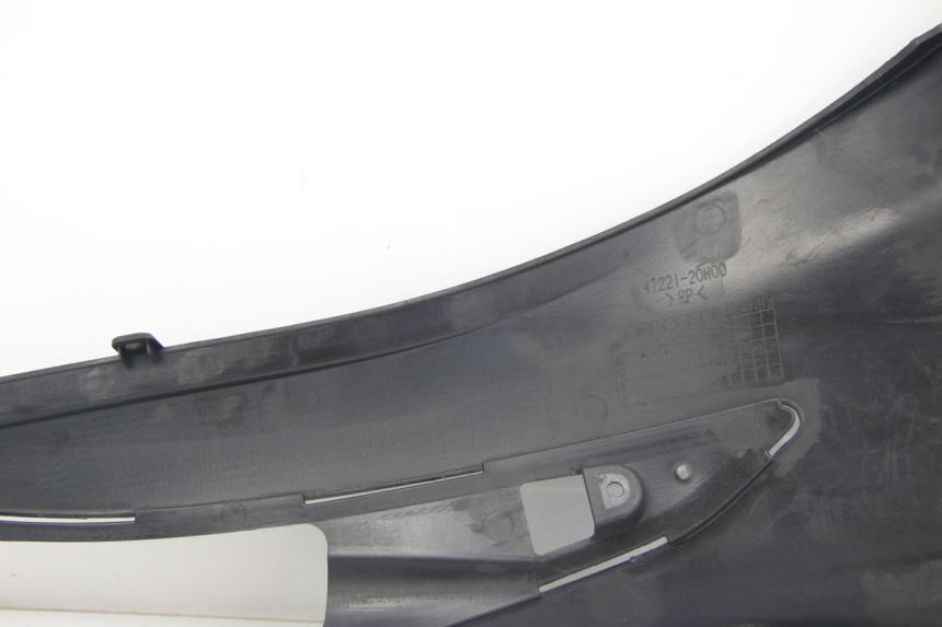 photo de CACHE SOTTO SELLA SINISTRO SUZUKI SIXTEEN 125 (2008 - 2010)