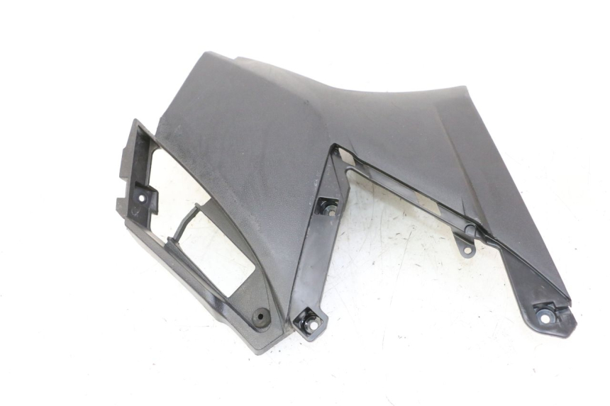 photo de COPERCHIO SOTTO SELLA SINISTRO APRILIA SXR 50 (2021 - 2023)