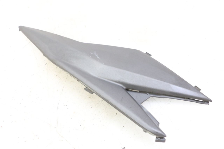 photo de COPERCHIO SOTTO SELLA SINISTRO SYM JET 14 4T 50 (2018 - 2022)