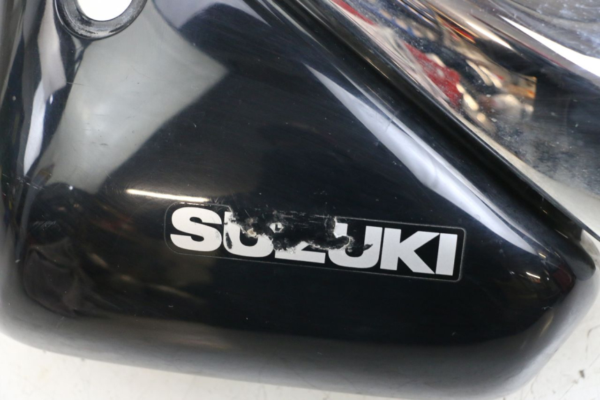 photo de CARENA SOTTO SELLA SINISTRA SUZUKI VL INTRUDER 125 (2004 - 2007)