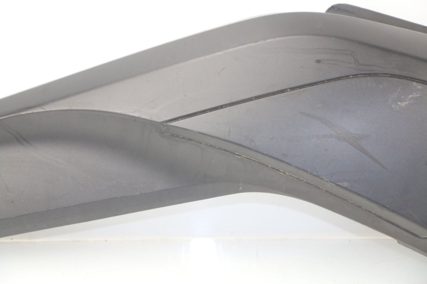 photo de CARENA SOTTO SELLA SINISTRA YAMAHA XMAX X-MAX ABS 125 (2014 - 2016) - Ricambio usato controllato