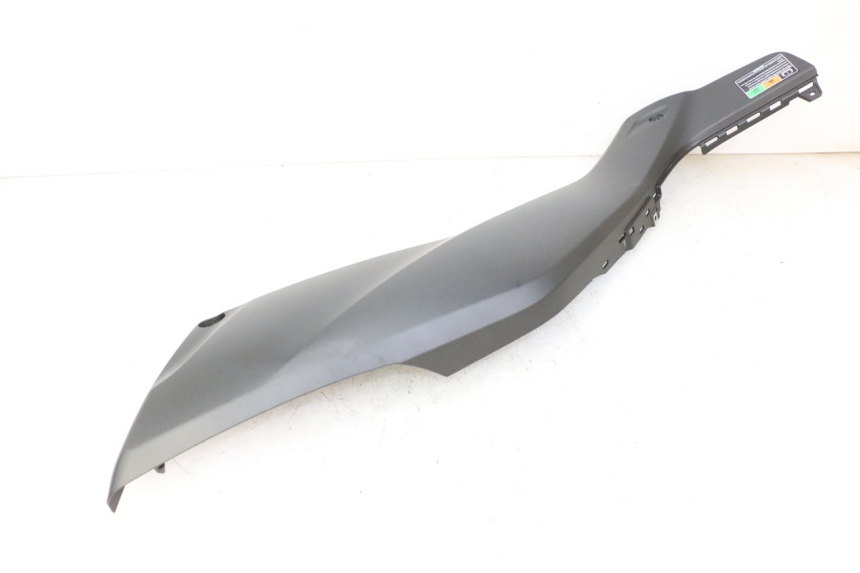 photo de CARENA SOTTO SELLA SINISTRA YAMAHA XMAX X-MAX 125 (2021 - 2025)