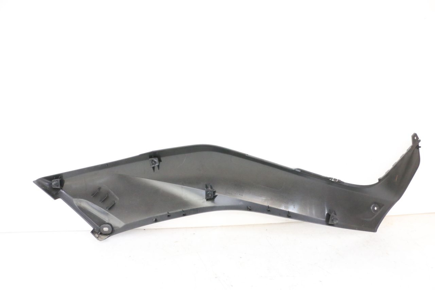 photo de CARENA SOTTO SELLA SINISTRA YAMAHA XMAX X-MAX 125 (2021 - 2025)