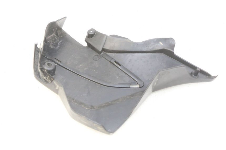 photo de COPERCHIO SOTTO SELLA SINISTRO HONDA XR L 125 (2003 - 2007)
