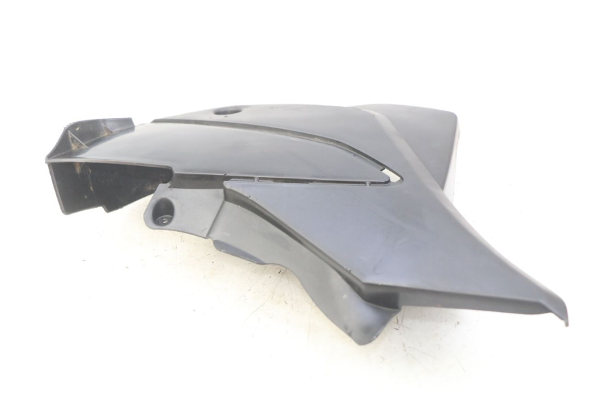 photo de COPERCHIO SOTTO SELLA SINISTRO HONDA XR L 125 (2003 - 2007)