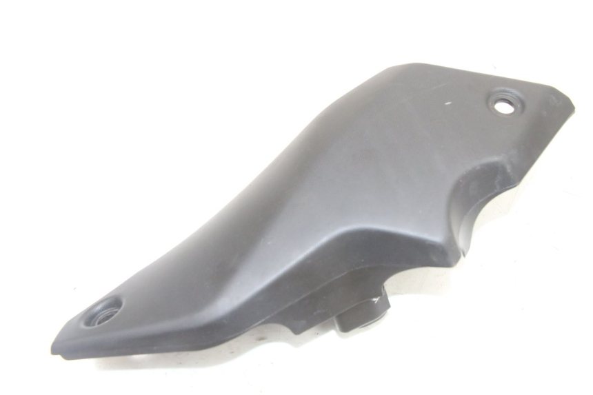 photo de CARENA SOTTO SELLA SINISTRA YAMAHA TRACER 7 700 (2020 - 2024)
