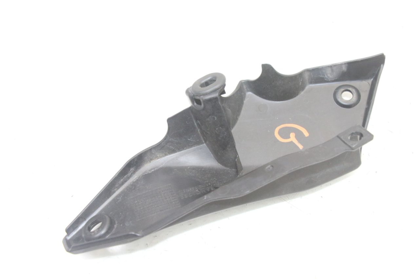 photo de CARENA SOTTO SELLA SINISTRA YAMAHA TRACER 7 700 (2020 - 2024)